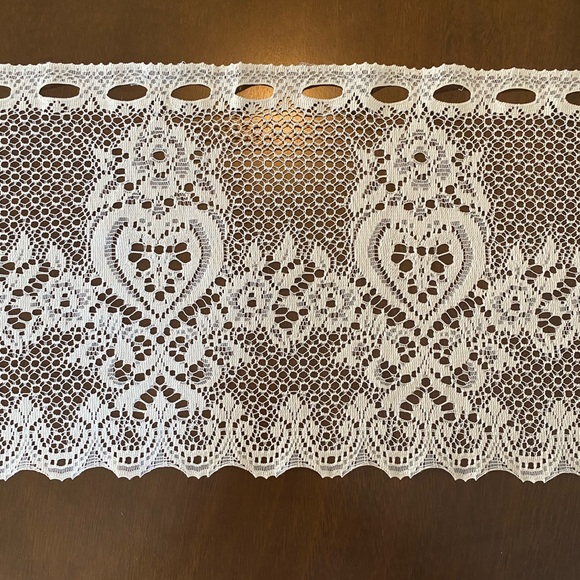 Accents Vintage Lace Valance Poshmark